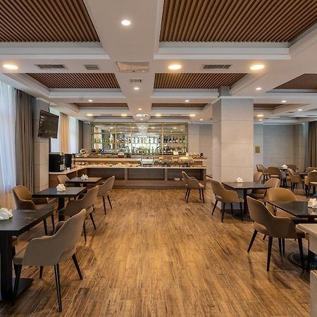 Renion Residence Hotel アルマトイ エクステリア 写真