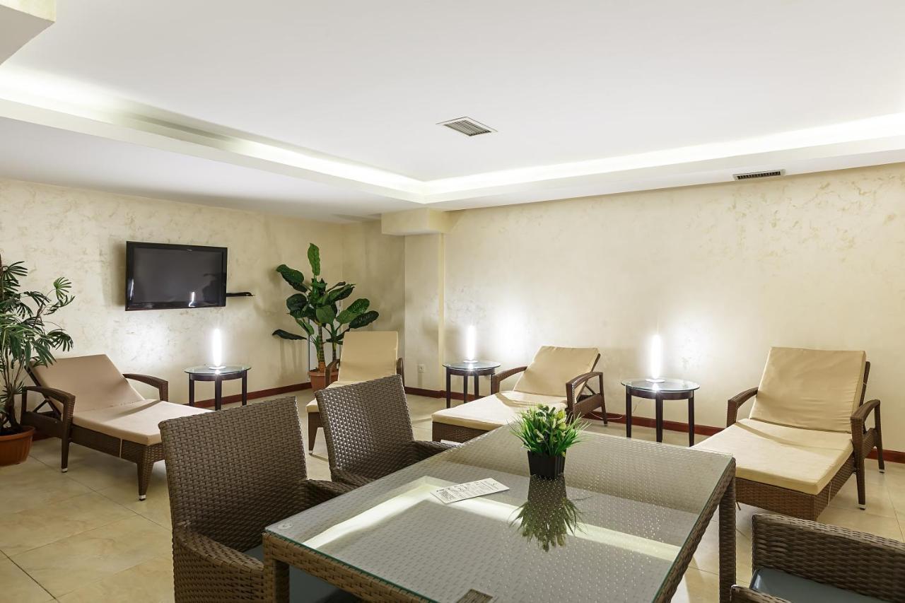 Renion Residence Hotel アルマトイ エクステリア 写真