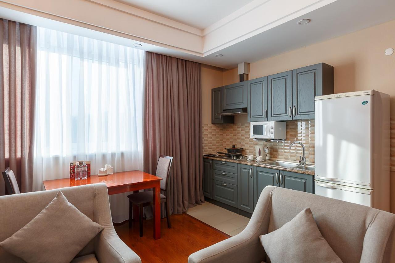 Renion Residence Hotel アルマトイ エクステリア 写真