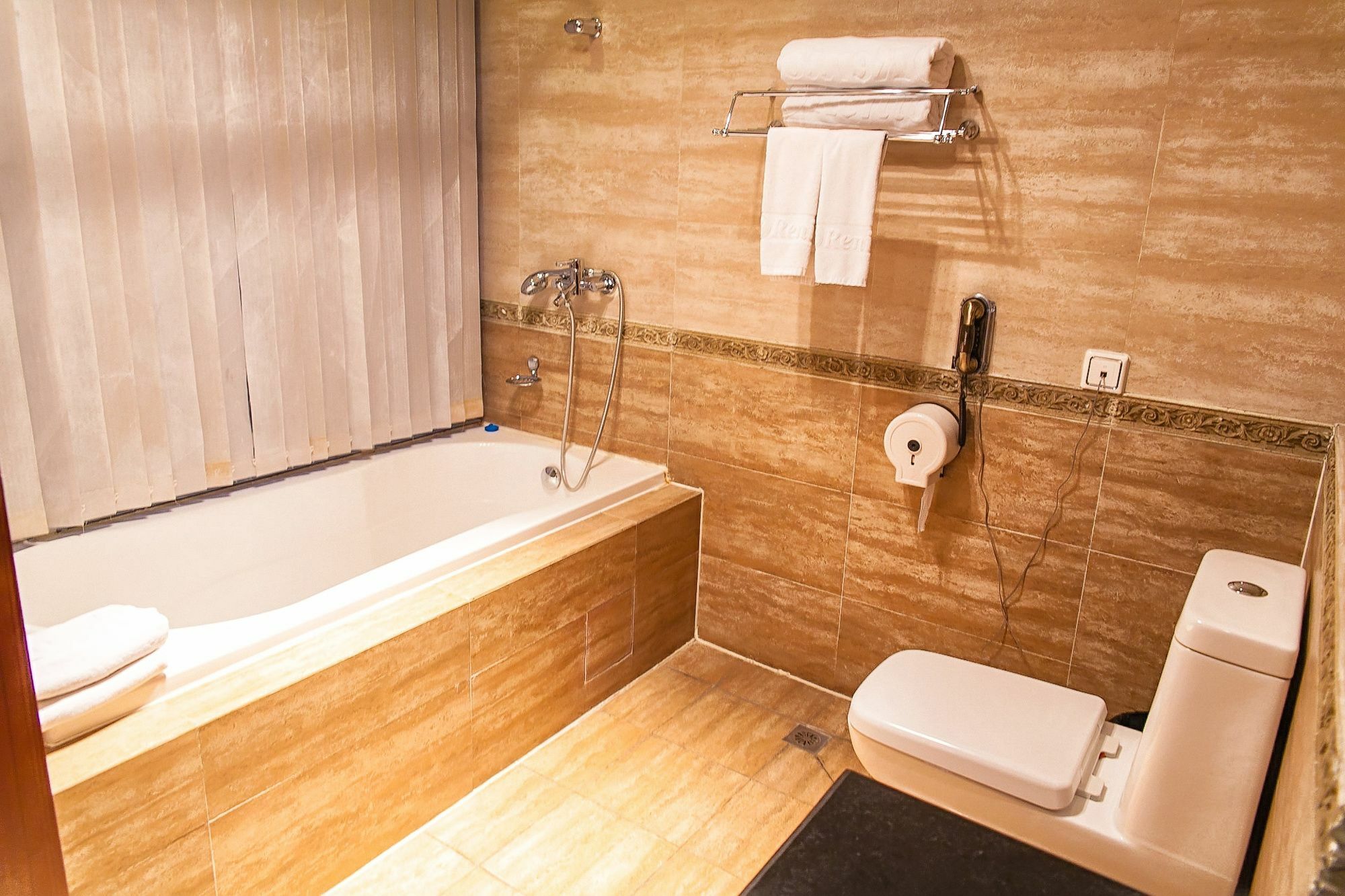 Renion Residence Hotel アルマトイ エクステリア 写真