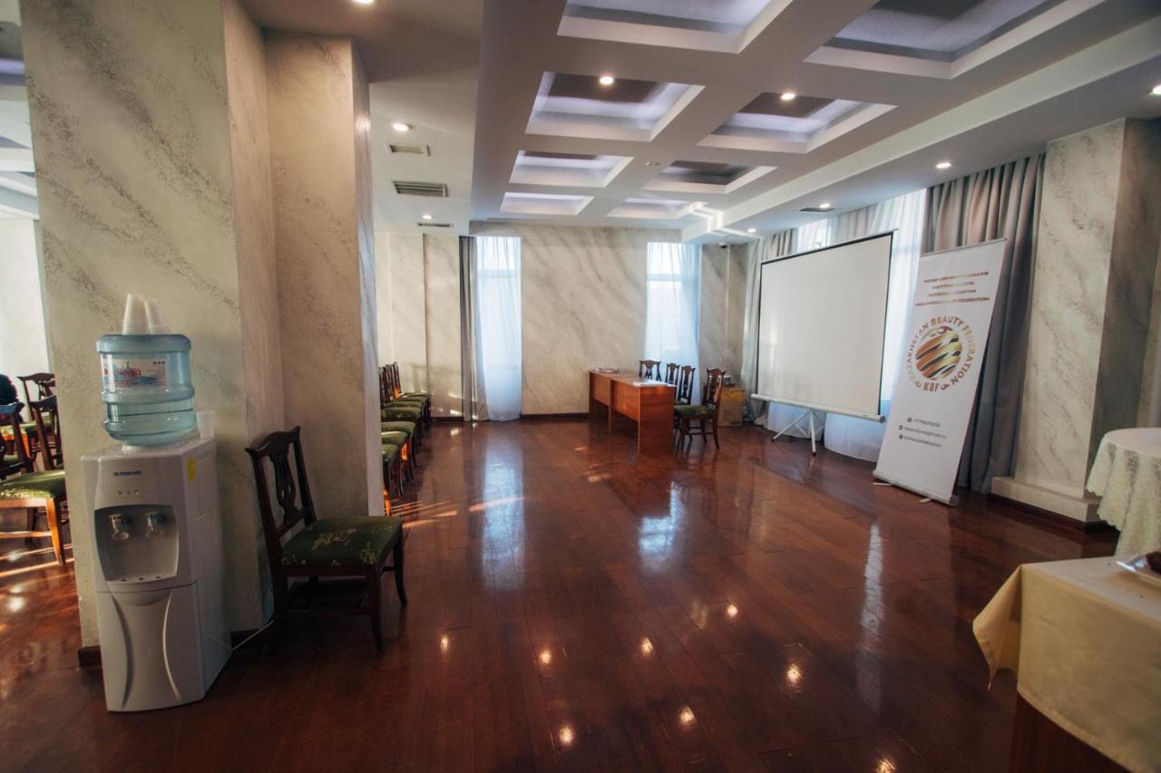 Renion Residence Hotel アルマトイ エクステリア 写真